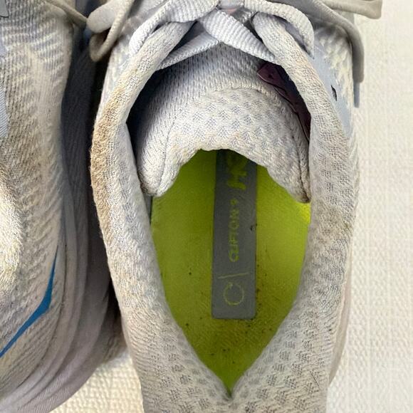 Hoka One One Clifton 9 Shoes Womens Size 6 B Blue Athletic Running Sneakers - Picture 4 of 9